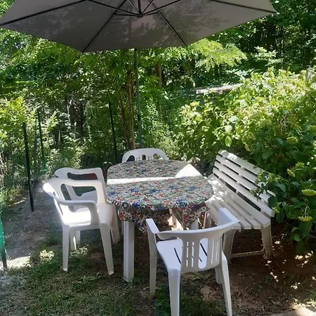 Rustico In Collina Con Ampio Giardino *